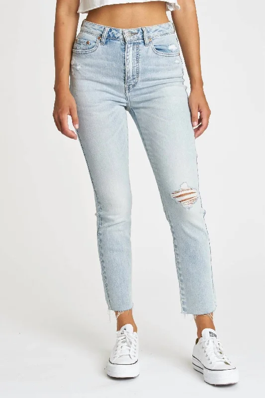 Savings Spectacular Daily Driver High Rise Jeans In Winner