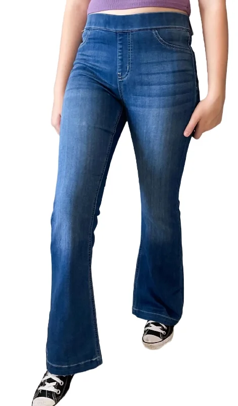 Don't Miss Out Pull On Flare Petite Pants In Dark Wash