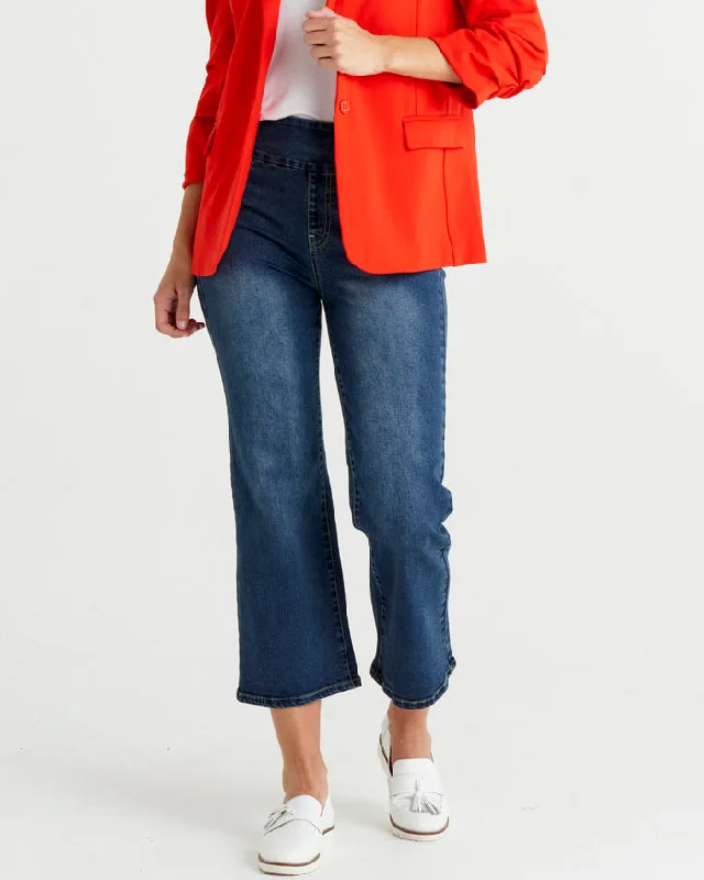 Super Bargain Betty Basics Nicola Bootleg Jean Dark Denim