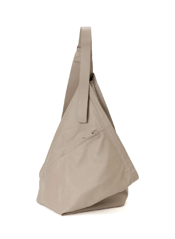 Super Bargain Triangle shoulder