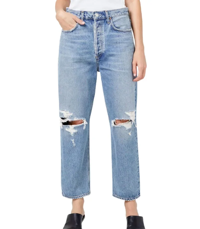 Weekend Specials to Delight 90's Crop Mid Rise Loose Fit Jean In Suspend