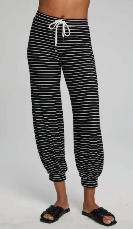 Stock Clearance Weekend Jogger In Black/white Stripe