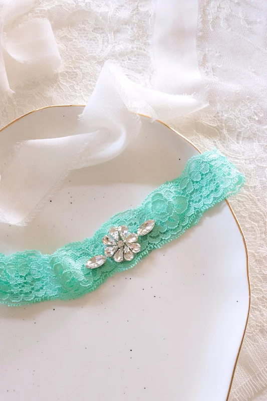 Super Savings TORQUAY | MINT SINGLE CRYSTAL GARTER