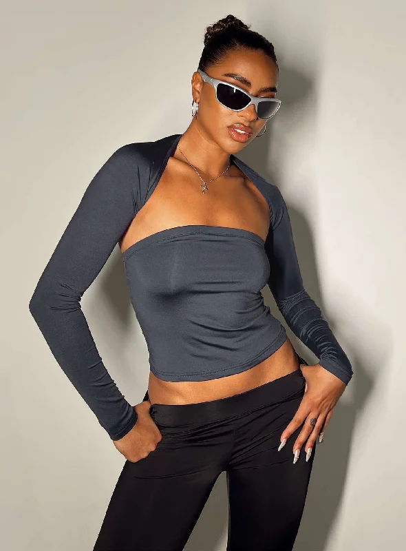 Weekend Bargains to Celebrate Deandra Top Navy
