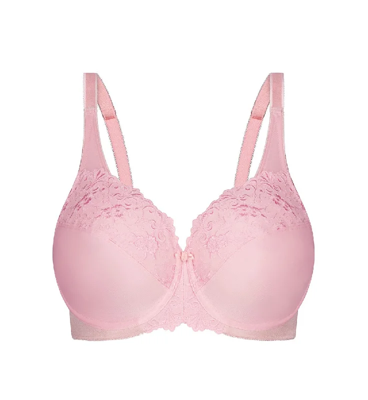 Weekend Specials to Savor EMBROIDERED MINIMISER BRA