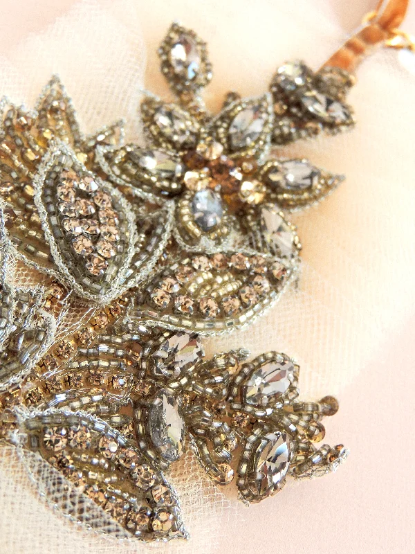 Midnight Sale Fleur Adjustable Garter in Gold