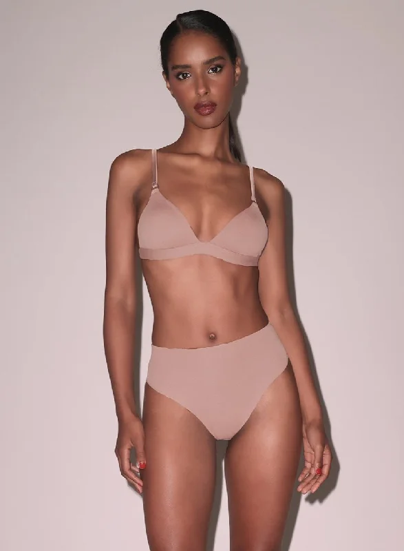 Weekend Deal Le Stretch Micro High Waist Brief