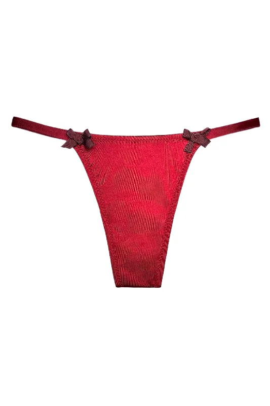 Take Advantage Valessa Gloss Rouge thongs