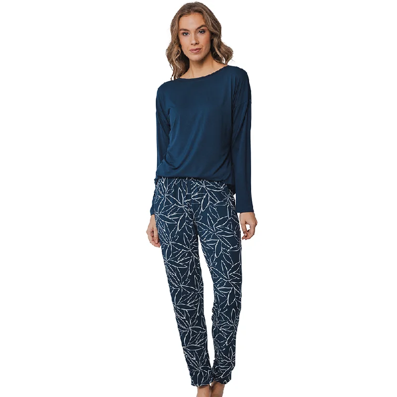 Hurry Up Pastunette Pyjama Set Of  Long Sleeved Top With Printed Pants