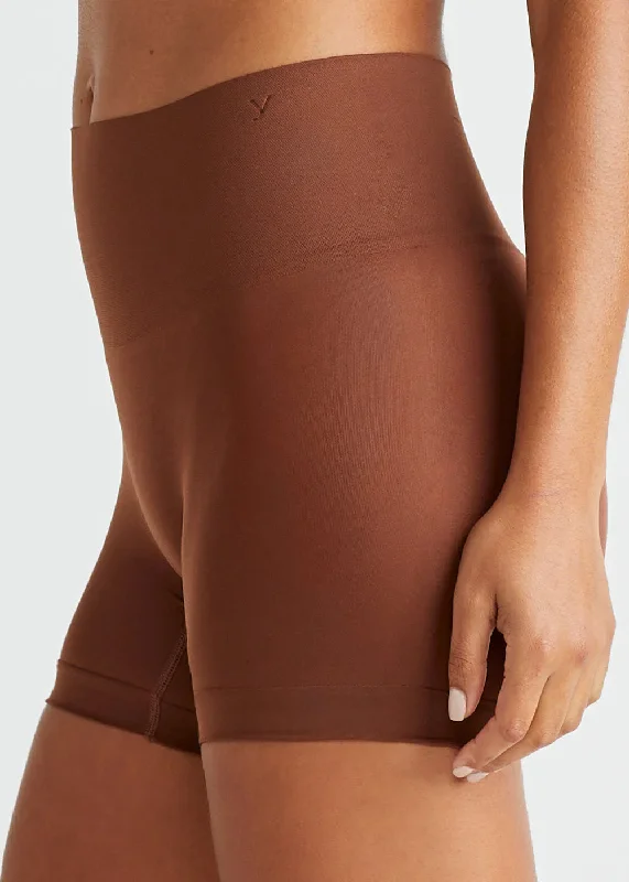 Weekend Bargains to Relish Ultralight Shaping Short - Seamless
